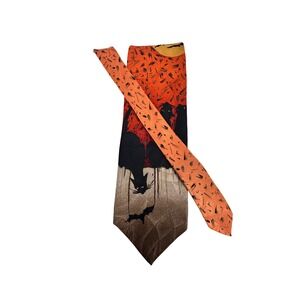 Seasonal Concepts by MMG Hallmark Halloween‎ Cats Bats Moon Silk Tie
